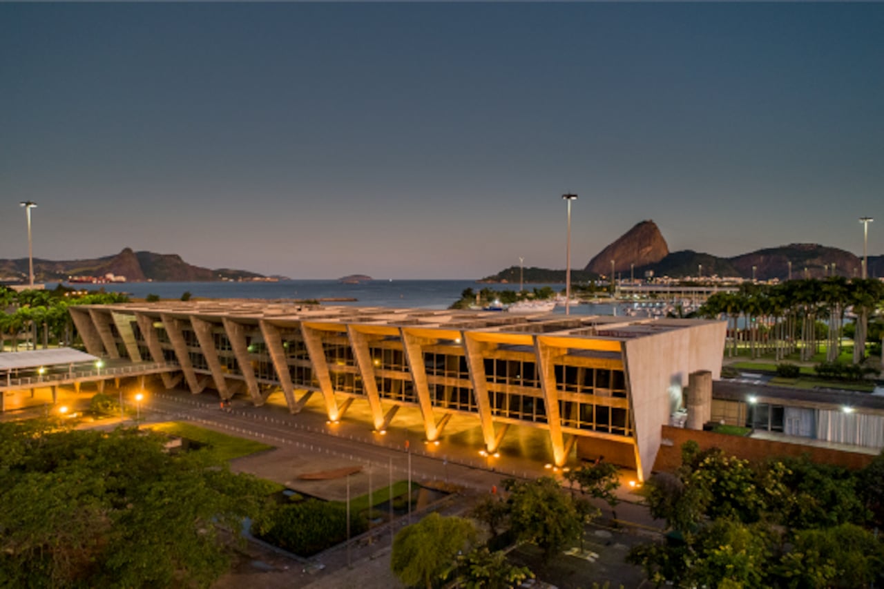El Museo de Arte Moderno, situado en el incomparable marco de la bahía de Guanabara, será el lugar donde se desarrolle el sorteo del Mundial Femenino 2027.