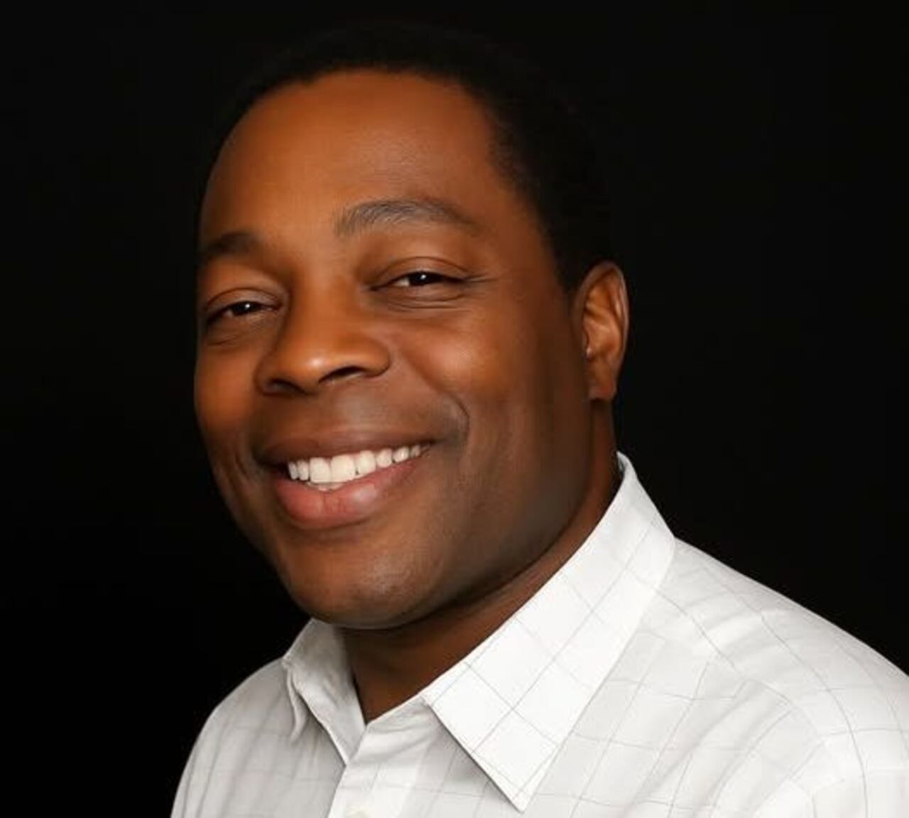 "Su alegría, transparencia, seriedad y amabilidad lo convirtieron en un referente querido no solo por sus compañeros, sino también por los miles de oyentes que lo siguieron durante tantos años", expresaron los integrantes de Radio Policía de la ciudad de Pasto.