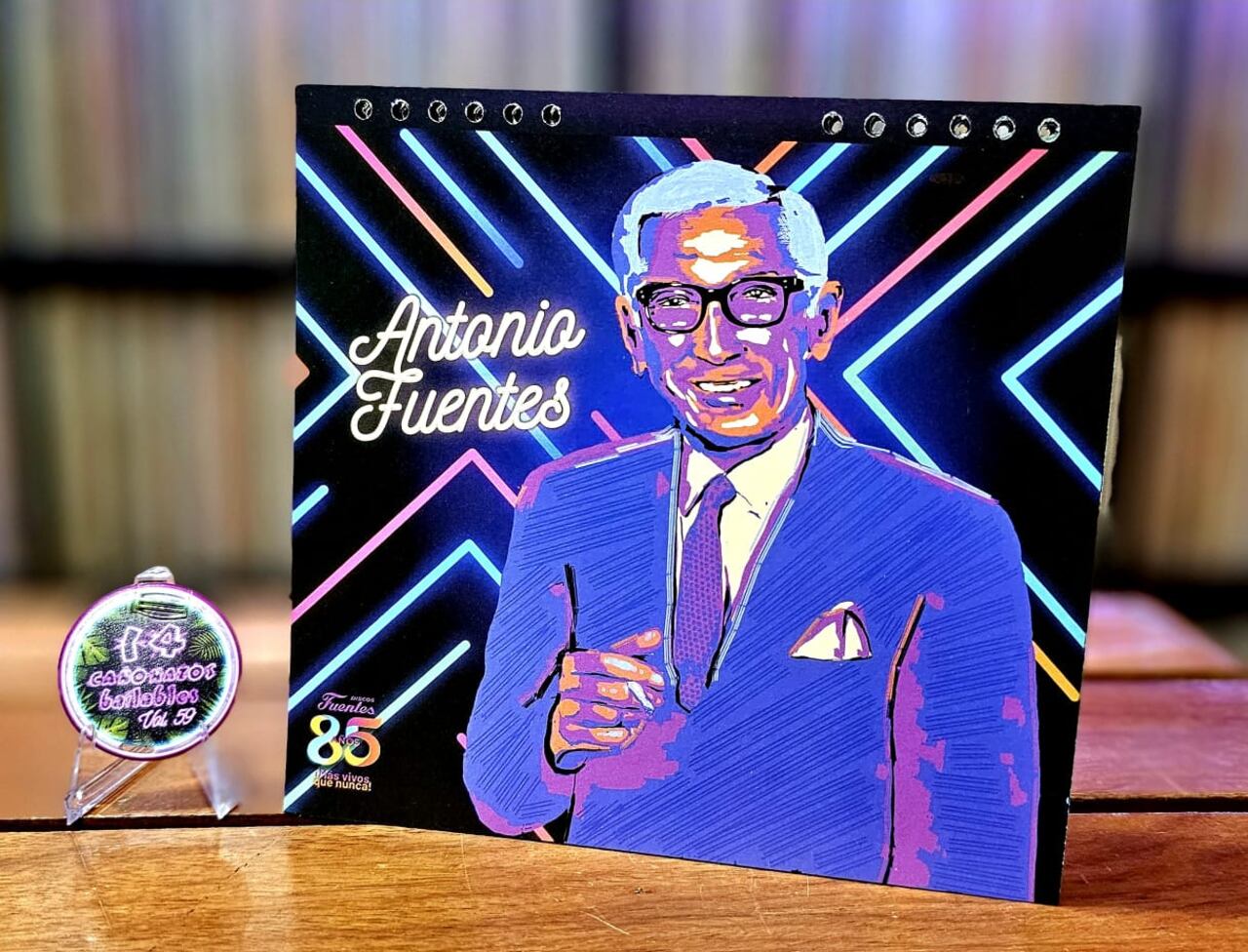 Antonio Fuentes, fundador de Discos Fuentes en 1934, convirtió su sello en el emblema de la música decembrina colombiana.