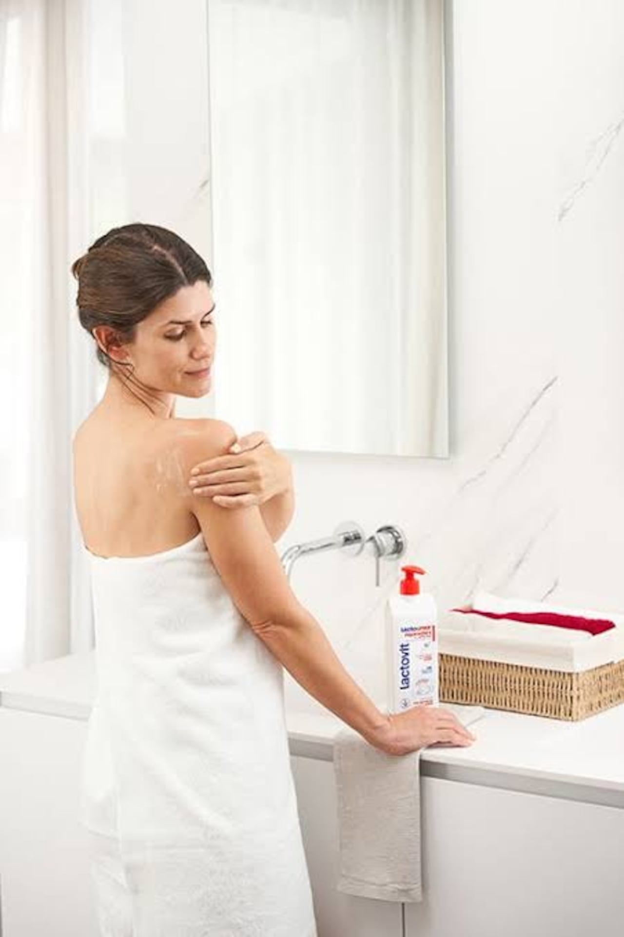 La piel del cuerpo debe hidratarse diariamente. Escoger el producto adecuado es fundamental