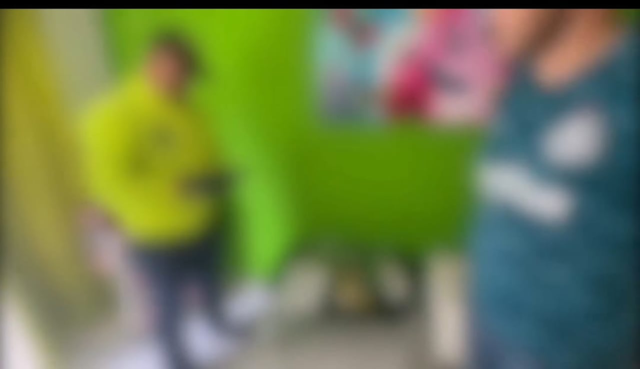 Alias 'El Zurdo' fue capturado en el barrio El Municipal, de Palmira, por miembros de la Sijín. Foto Policía Valle