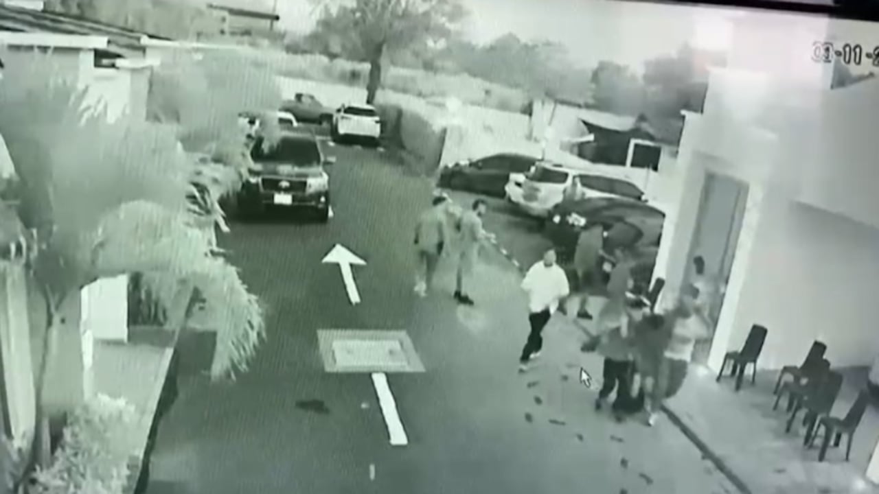 video de las cámaras de seguridad del motel donde ocurrió la balacera.