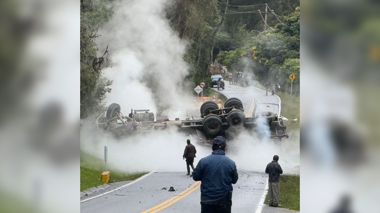 Algunos presentes han capturado fotos del hecho.