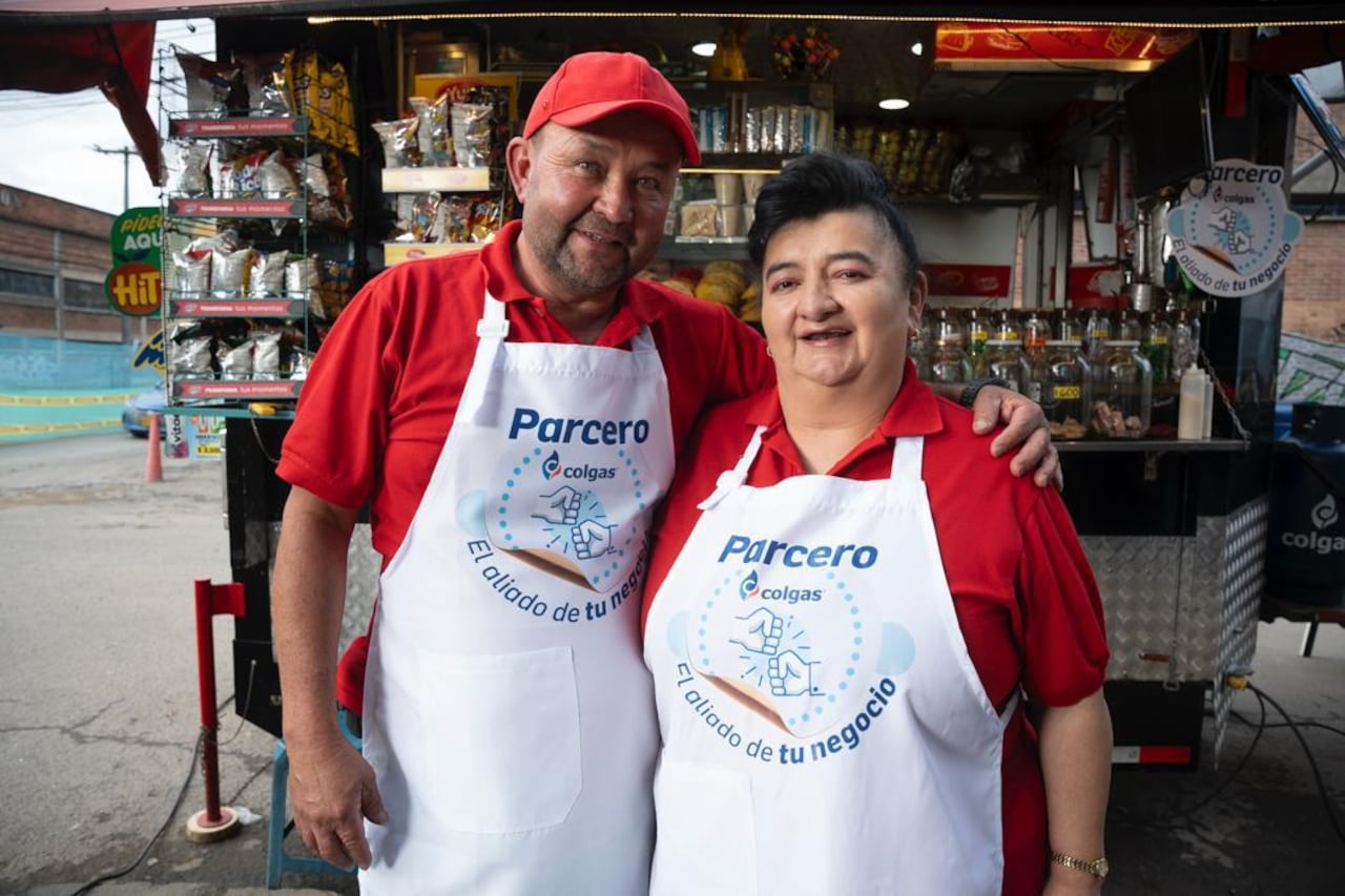 Cerca de 12.000 microempresarios del programa “Parceros” a nivel nacional tendrán acceso a líneas especializadas, incluyendo financiación de capital de trabajo, créditos ágiles de bajo monto y programas exclusivos para mujeres emprendedoras.