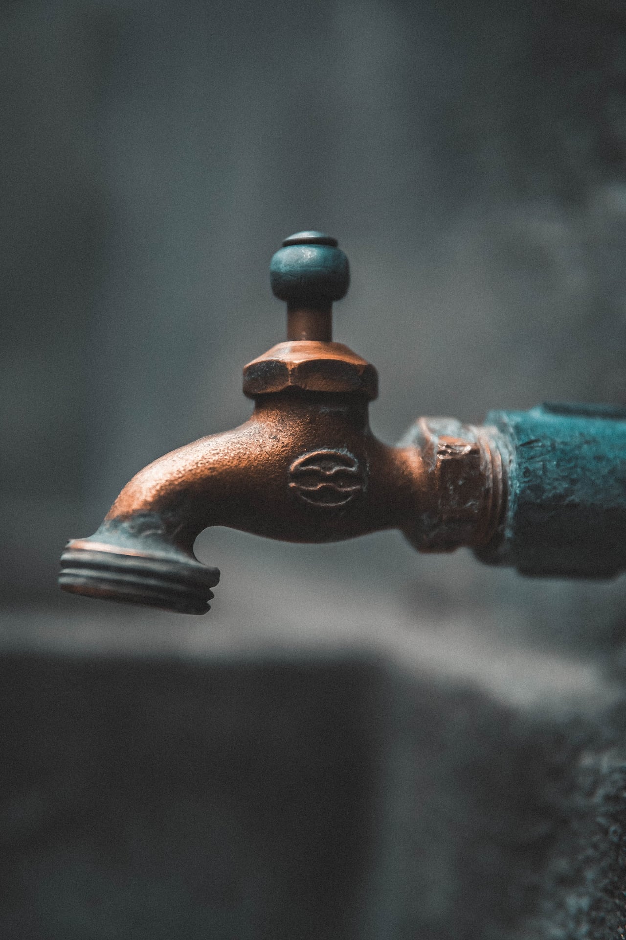 Santander de Quilichao enfrenta un racionamiento de agua debido a los bajos niveles de sus fuentes de abastecimiento, mientras las autoridades hacen un llamado al consumo responsable.