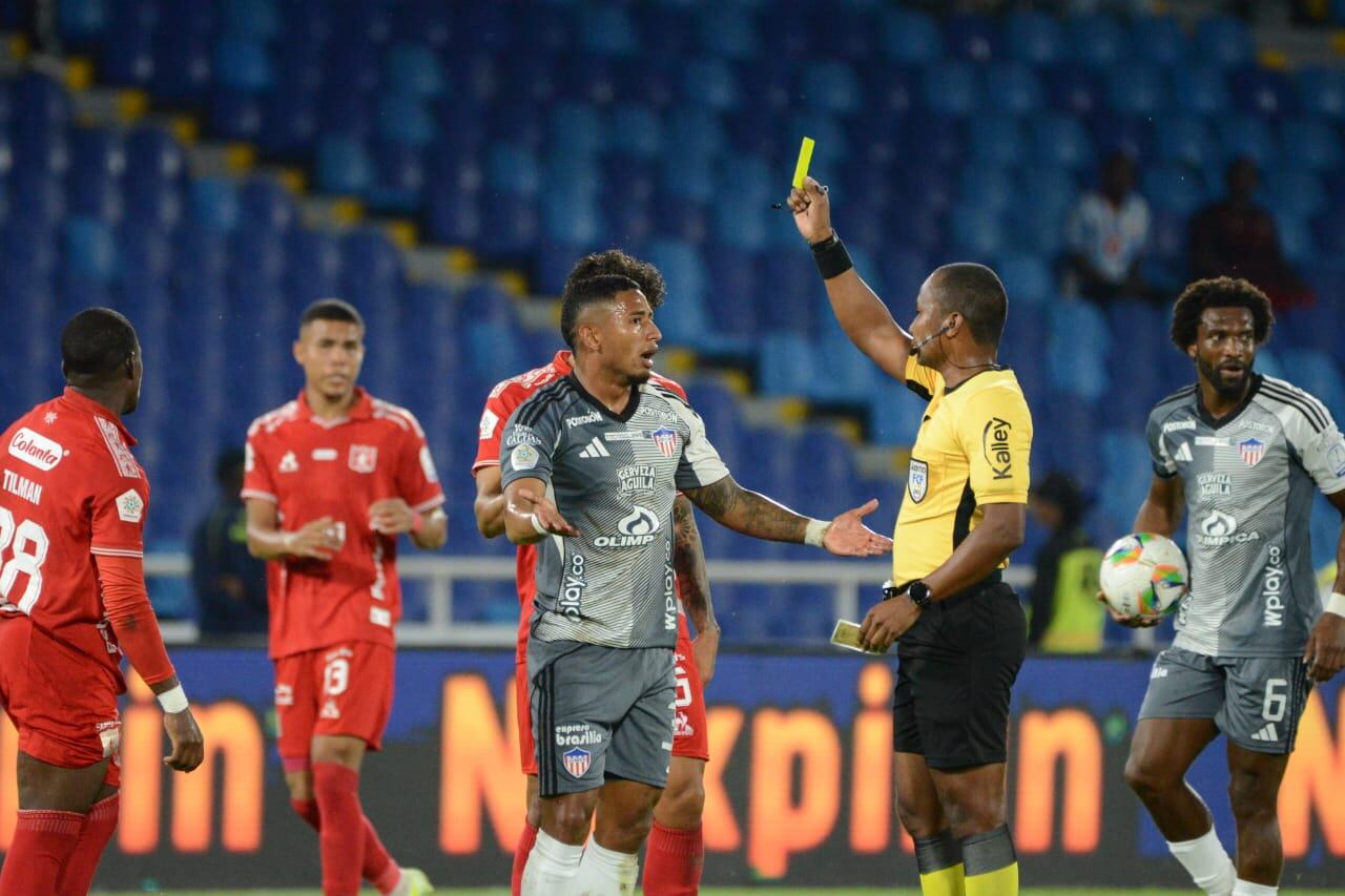 Imagen del partido de la segunda fecha del Grupo A de los cuadrangulares semifinales Liga Colombiana 2025, entre América de Cali y Junior de Barranquilla.