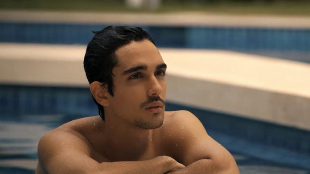 Desde la primera temporada de Perfil Falso, Juan Sebastián se ganó el cariño de los seguidores de la serie con su papel de Lucas Estévez.