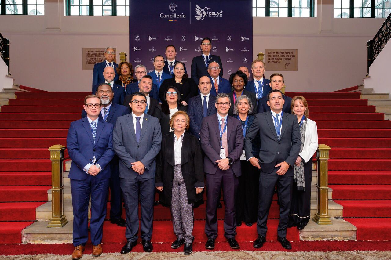 Ya son 45 las delegaciones confirmadas para la Cumbre CELAC-UE en Santa Marta, que reunirá a jefes de gobierno, vicepresidentes, cancilleres y altos funcionarios.