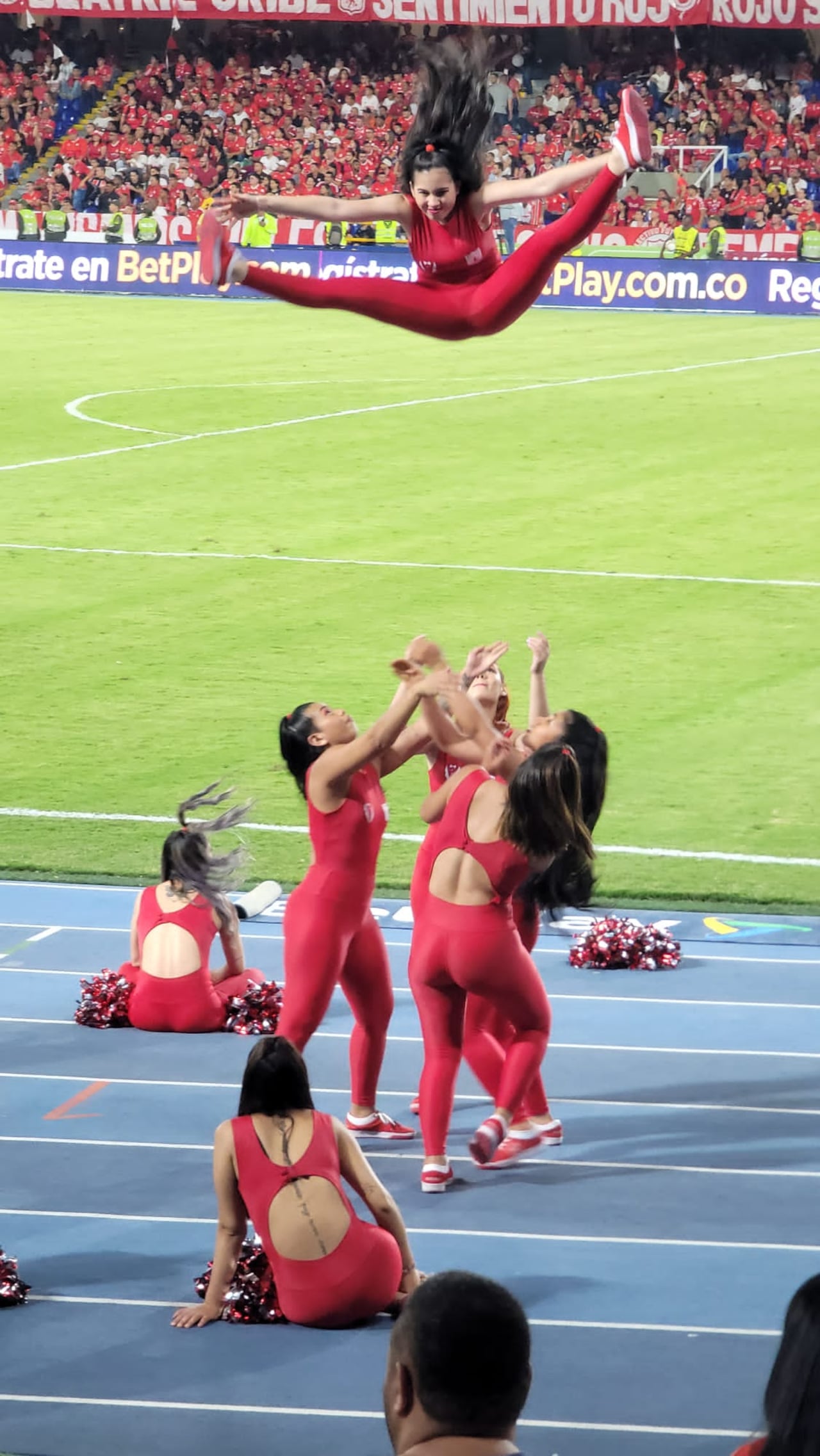 Porristas América de Cali.