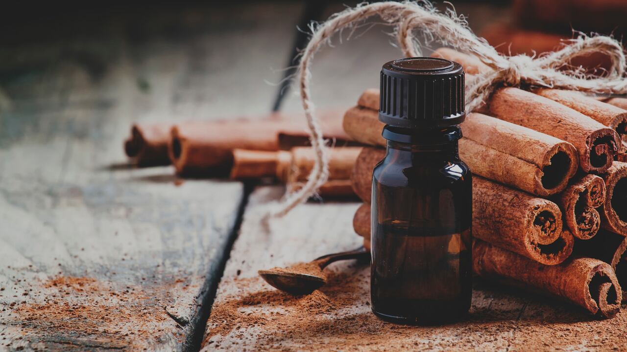 Una opción natural que ofrece no solo protección, sino también un aroma agradable.