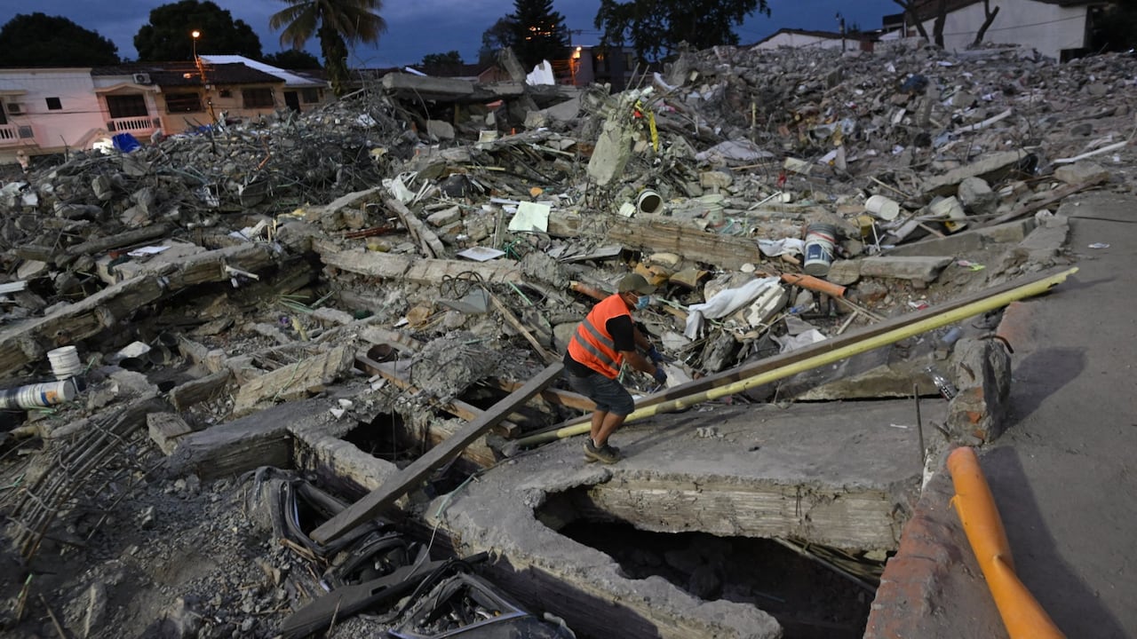 Más de 314.000 personas aparecen entre los afectados por el terremoto de 7,4.