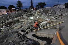 Más de 314.000 personas aparecen entre los afectados por el terremoto de 7,4.