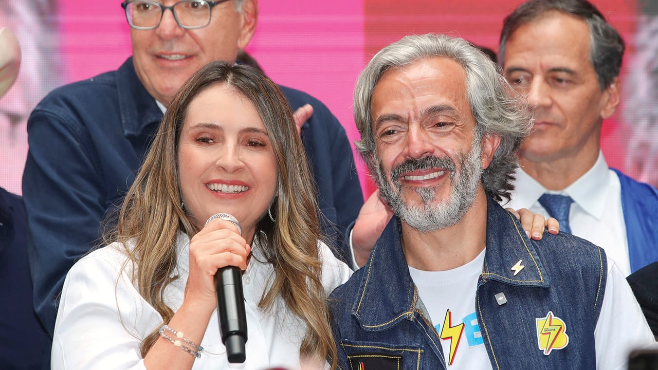Paloma Valencia y su fórmula vicepresidencial, Juan Daniel Oviedo.
