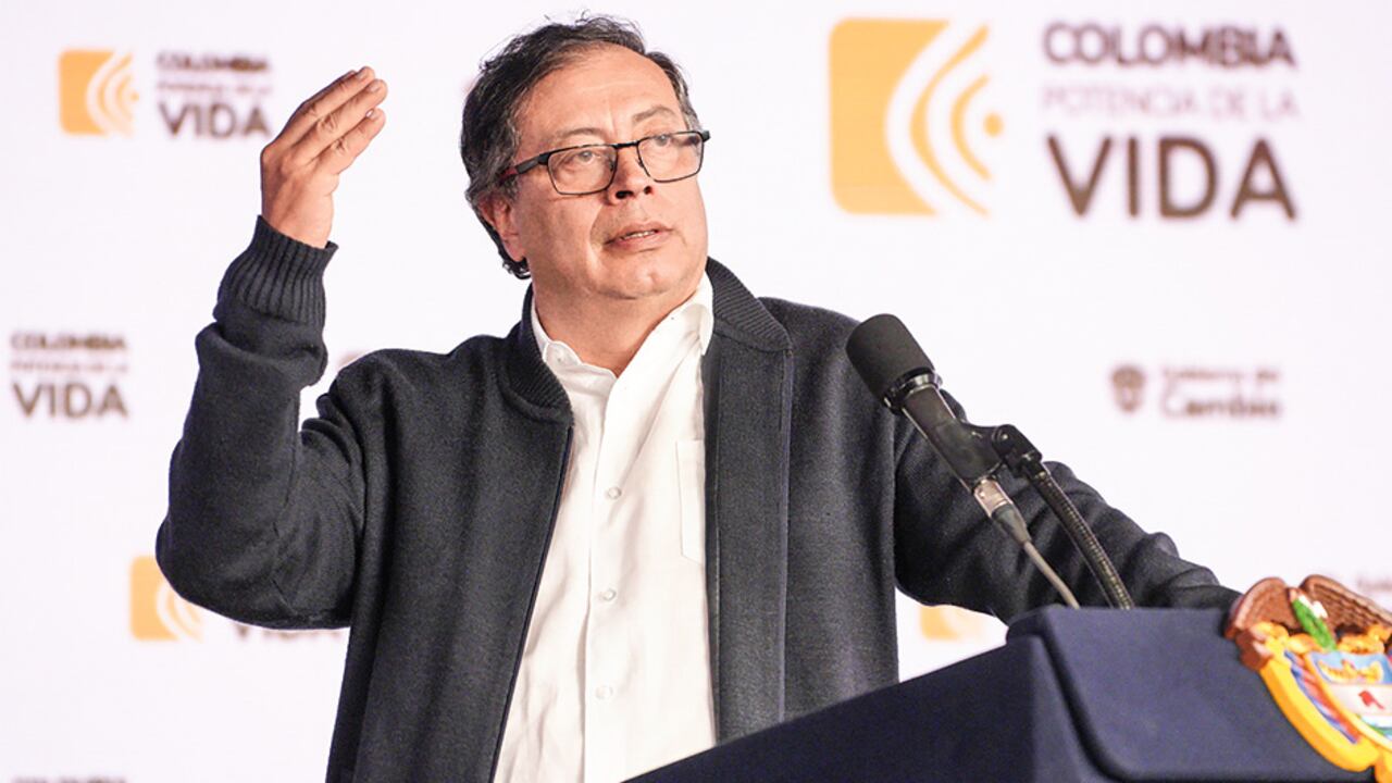 El presidente Gustavo Petro también ha tratado de sacar a Burgos por medio de una solicitud radicada por su abogado Mauricio Pava, ante la Comisión de Disciplina Judicial. En la imagen, la tutela que presentó ahora Laura Ojeda con la misma finalidad.