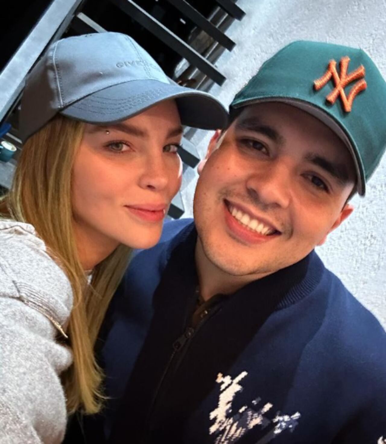 La cantante Belinda estaría iniciando una nueva relación con el cantante mexicano Fidel Castro.