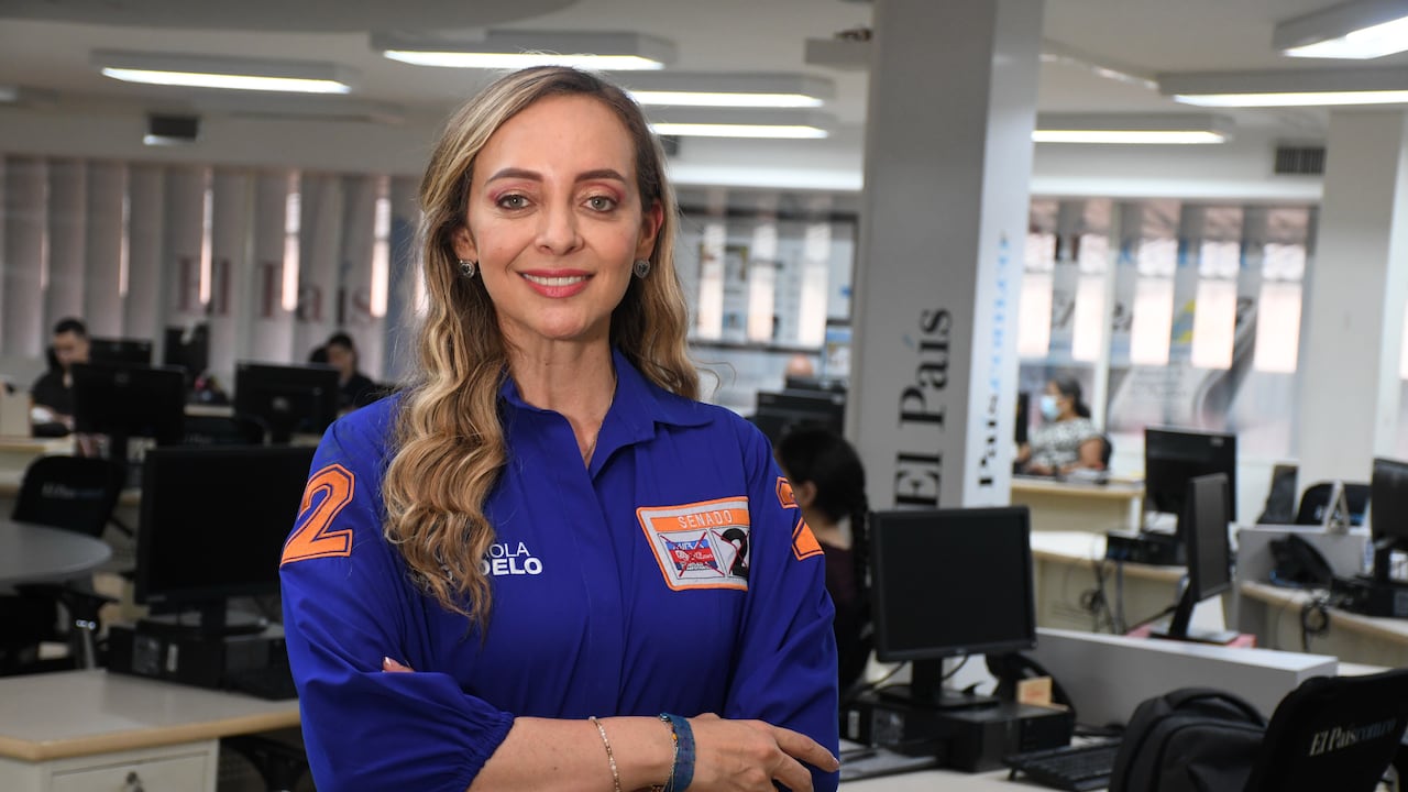 Ana Paola Agudelo García, Senadora del partido Mira