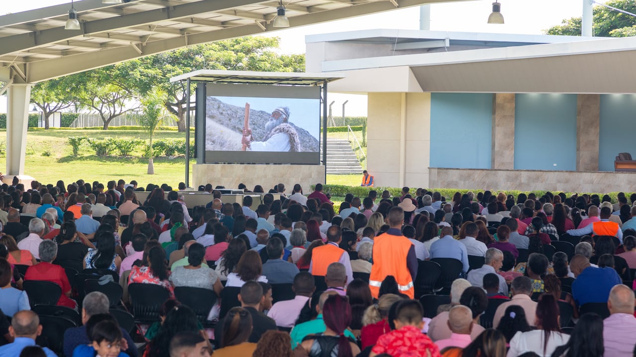 Asamblea de los testigos de Jehová regresa a Cali luego de tres años de ausencia.