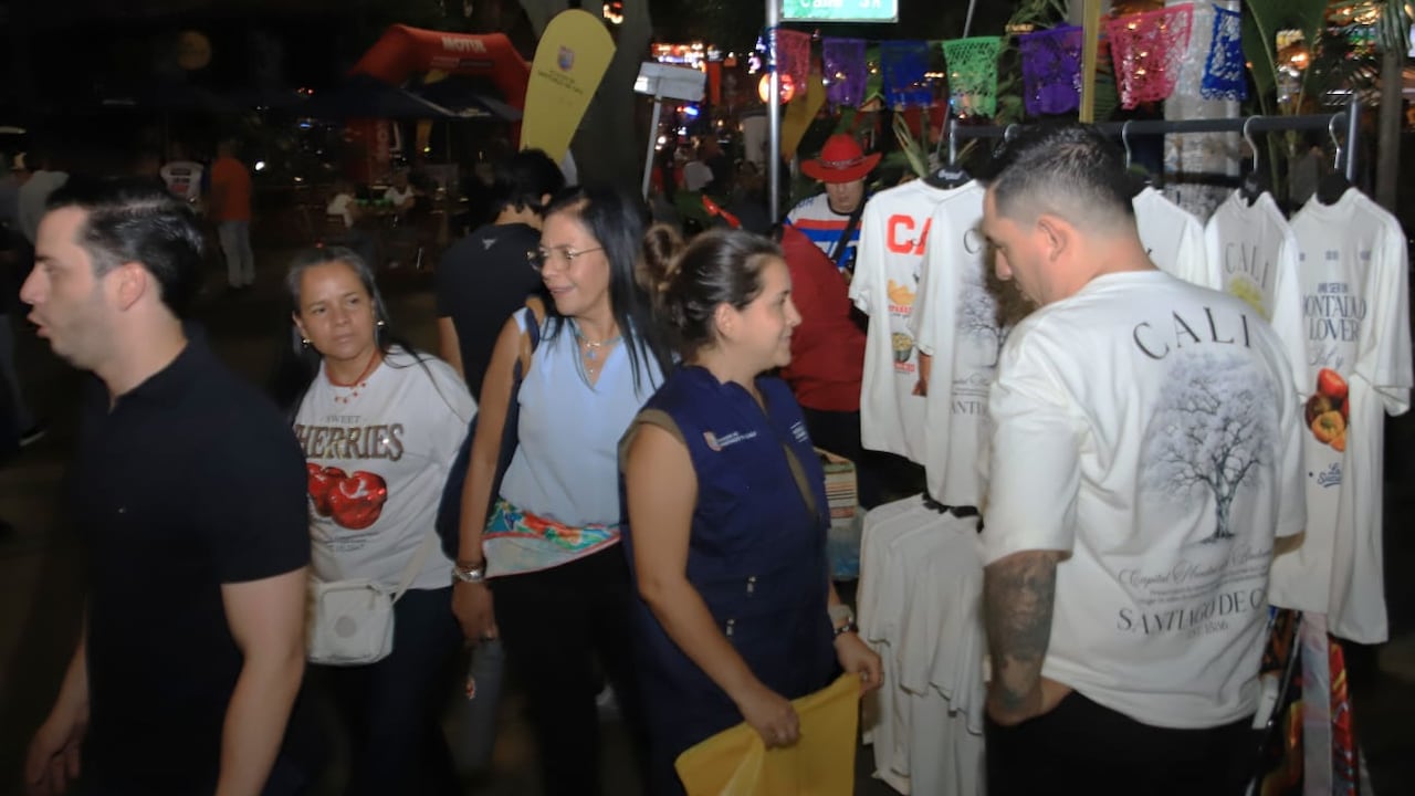 Cientos de caleños y visitantes participaron en la jornada de Borondo.