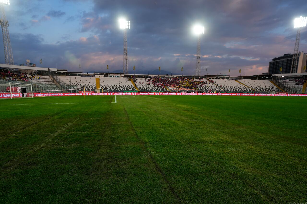 Lights illuminate the soccer field prior to a qualifying soccer match between Chile and Colombia for the FIFA World Cup 2026 in Santiago, Chile, Wednesday, Sept. 13, 2023. (AP Photo/Esteban Felix)