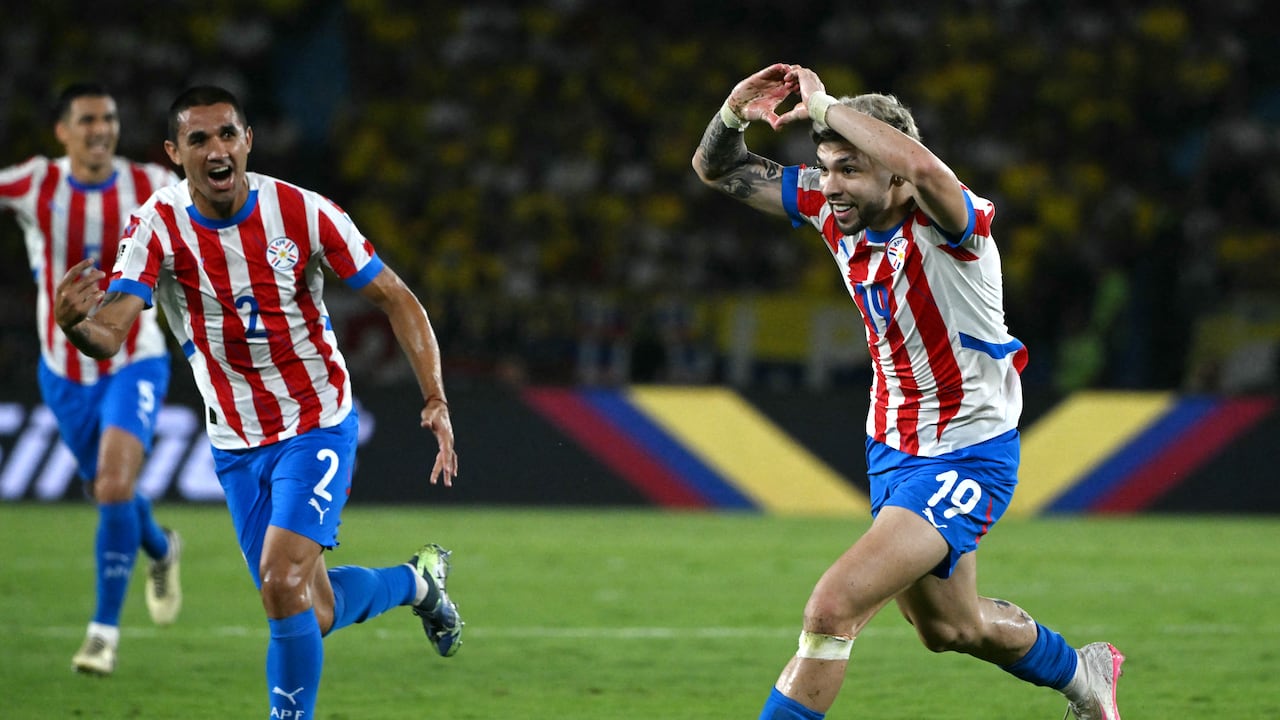 Colombia Vs. Paraguay