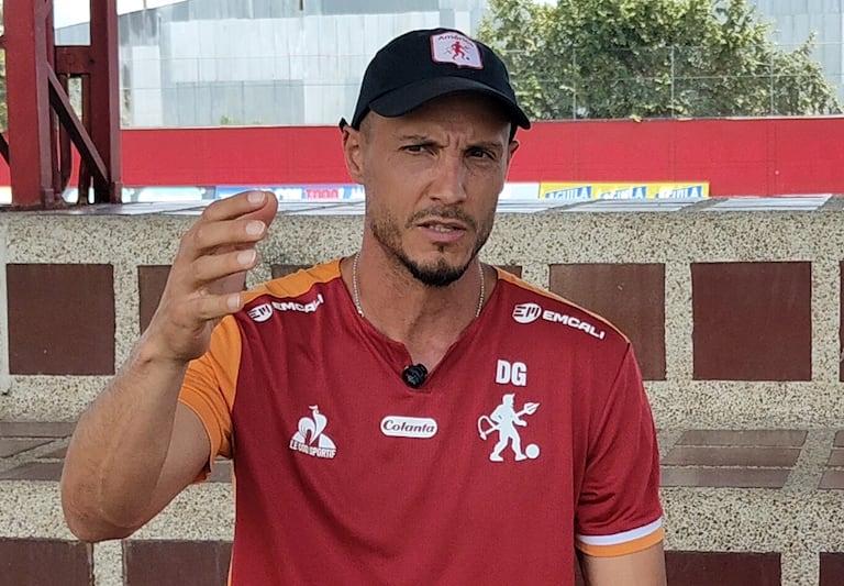 David González. DT America de Cali