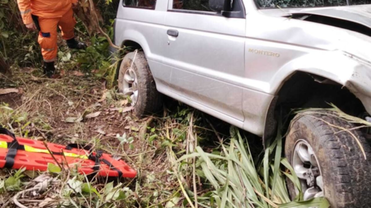 Camioneta cayó a abismo en el Cañón del Chicamocha