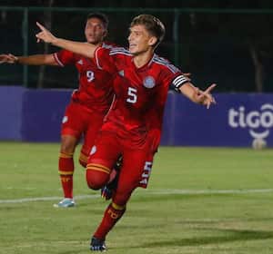 Nicola Profeta, quien actuó con la Selección Colombia, jugaría para Venezuela.