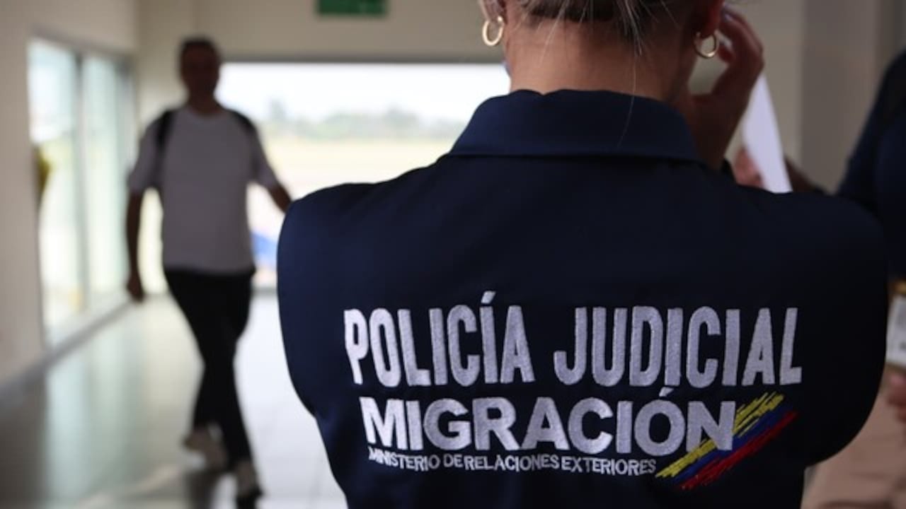 La entidad aclaró que las decisiones corresponden a actuaciones administrativas adoptadas de manera individual, con base en las circunstancias comprobadas en cada caso y en las normas migratorias vigentes.