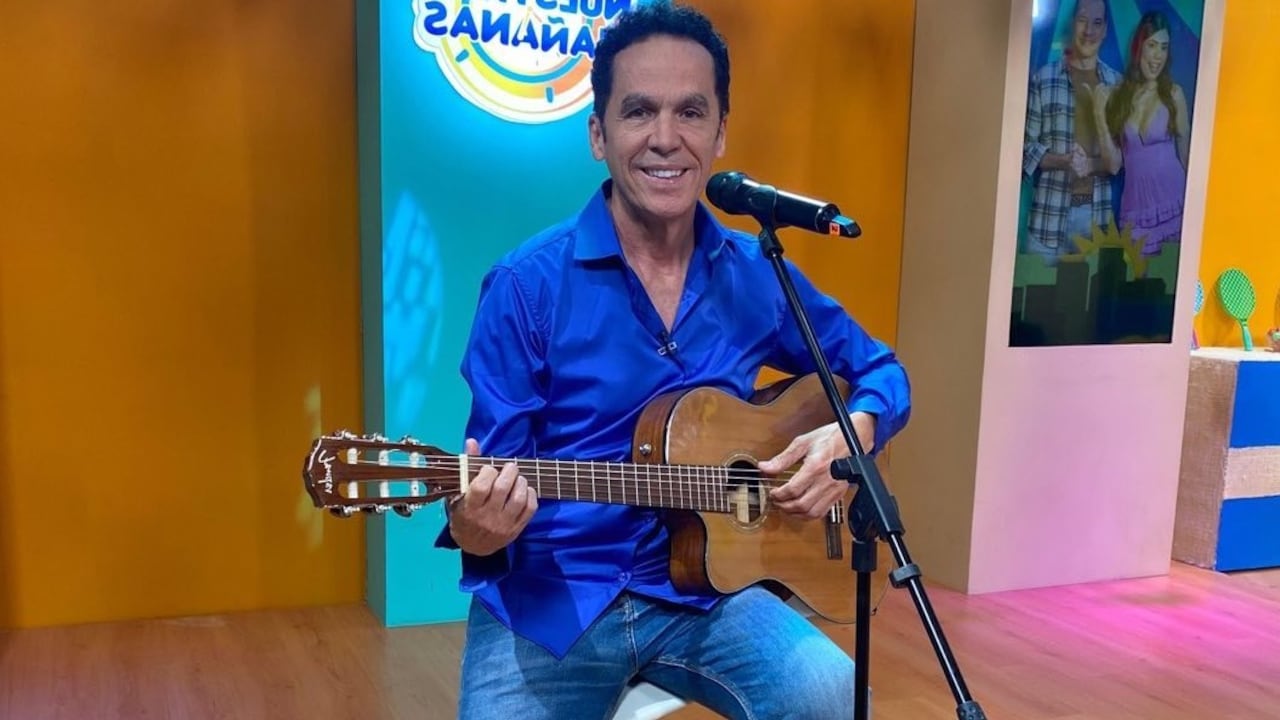 Vetto Gálvez entonó el himno de Colombia