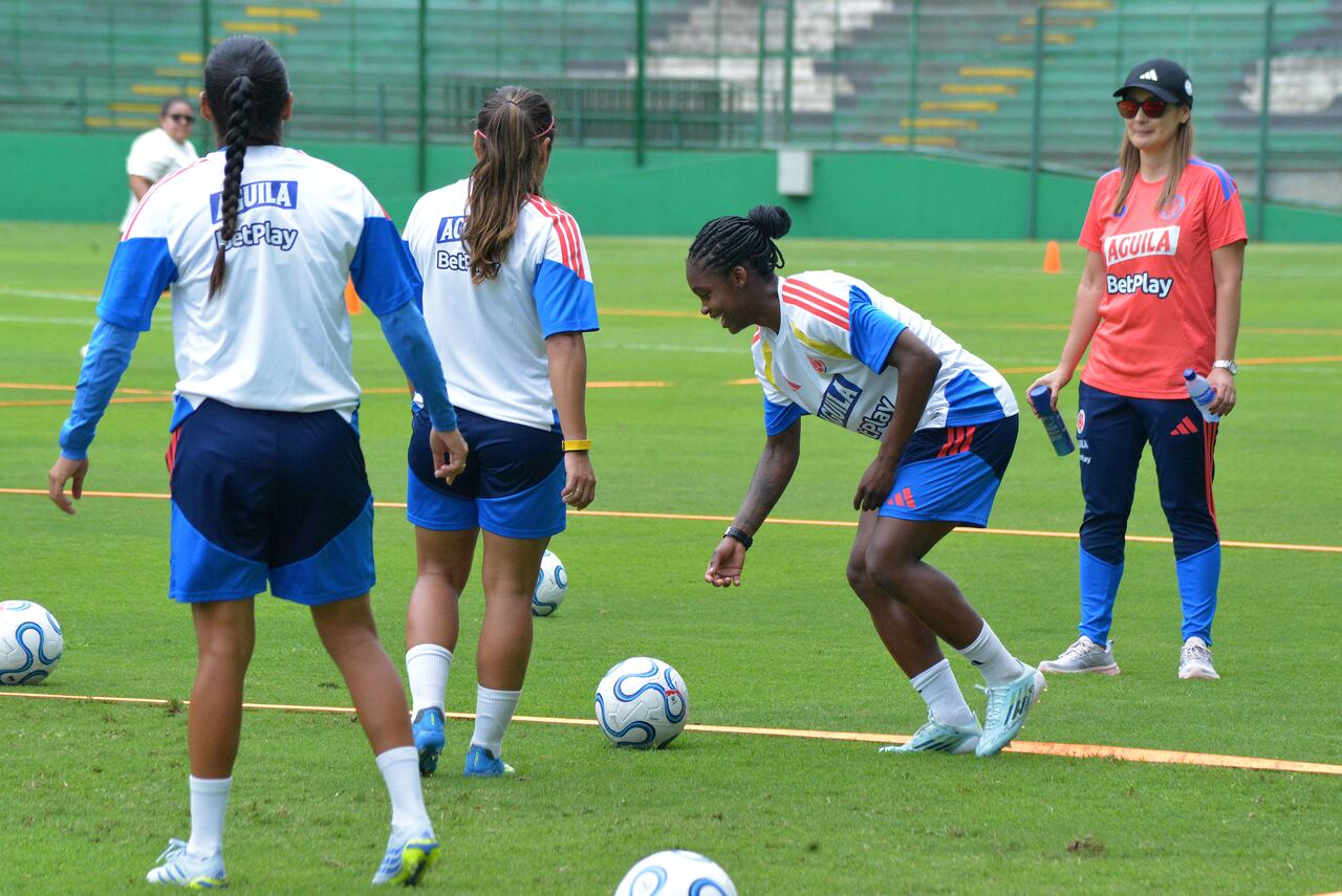 Entrenamiento Selección Colombia Femenino Mayores