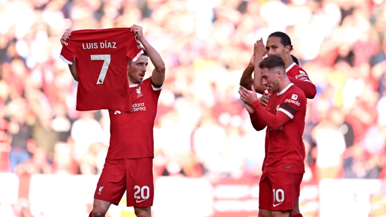 Homenaje de Diogo Jota a Luis Díaz