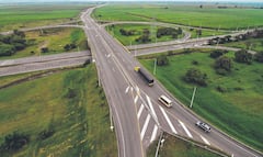 Si bien se han realizado esfuerzos conjuntos para sacar adelante las obras de infraestructura, actores clave como la Gobernación del Valle, la Alcaldía de Cali, la CCI y gremios empresariales, han señalado que las soluciones actuales no están a la altura de las necesidades del Valle.