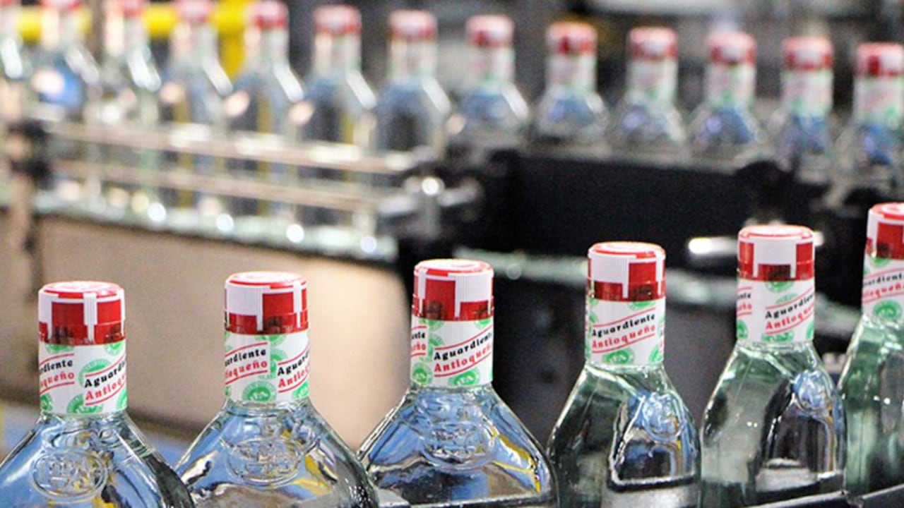 Fábrica de Licores de Antioquia.