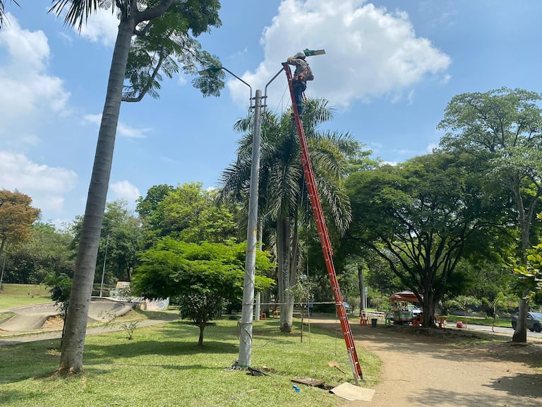 Trabajos de energía Emcali