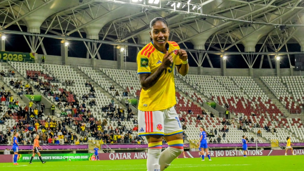 Colombia derrota en penales a Italia y sube al podio del mundial sub 20 femenino en el tercer lugar.