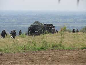 Miembros del Esmad iniciaron este miércoles el desalojo de indígenas que hacen presencia en varias fincas, propiedad de un ingenio azucarero.