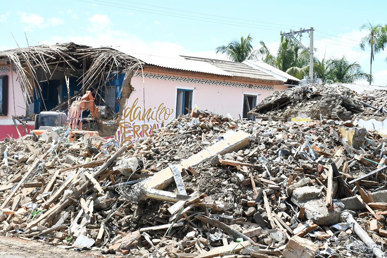 Así avanza la reconstrucción de Roldanillo tras el terremoto del pasado 10 de agosto.