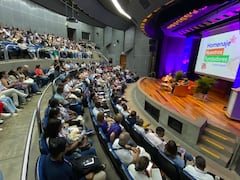 El Portal Eduteka alcanzó 25 años de trayectoria como un referente de innovación pedagógica, un legado de sus fundadores que ha logrado congregar a cerca de 12.000 asistentes nacionales e internacionales a lo largo de las 13 ediciones de su encuentro anual.