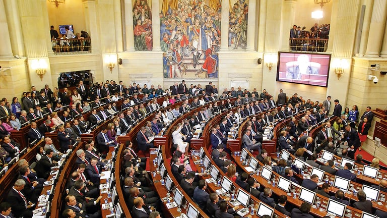 Al Gobierno le negaron proyectos de ley en el Congreso, pero también le aprobaron otros controversiales, como las reformas laboral y pensional.