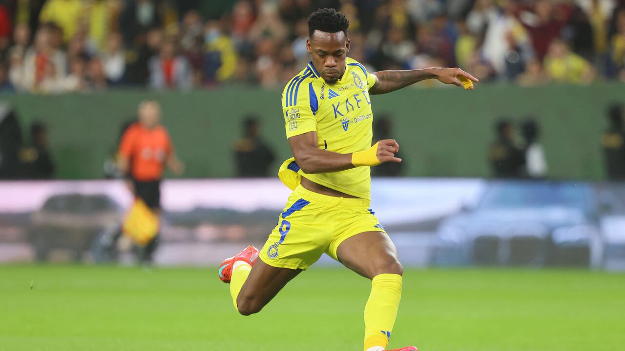 Jhon Duran anota doblete en la Saudi Pro League