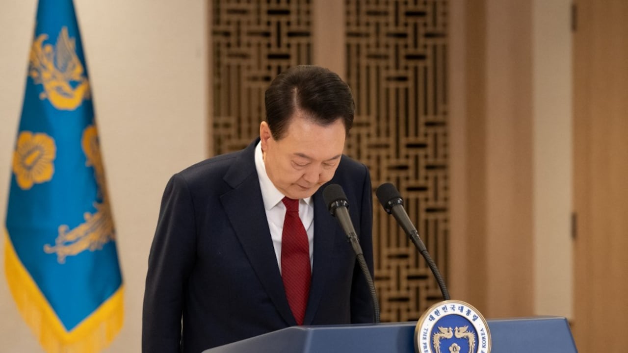 El suspendido presidente de Corea del Sur, Yoon Suk-yeol, autorizó a los militares a abrir fuego para entrar en el Parlamento durante su intento de imponer la ley marcial