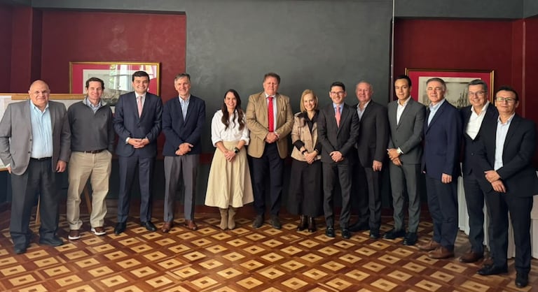 Indalecio Dangond sostuvo su primer encuentro con los presidentes de Asocaña y de los ingenios azucareros.