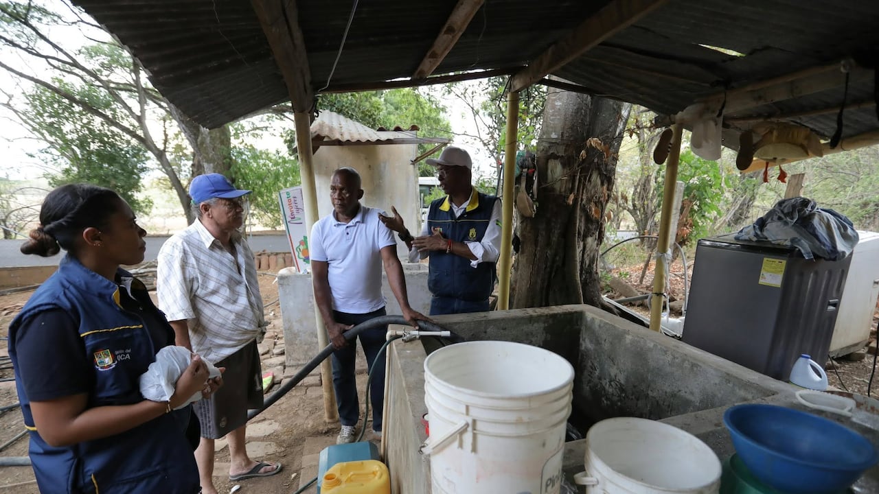 La Administración Departamental atiende las dificultades de acceso al agua que enfrentan comunidades rurales del sur del Cauca por las condiciones asociadas al fenómeno de El Niño.