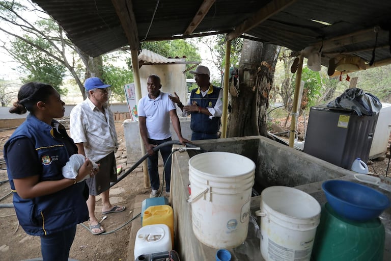 La Administración Departamental atiende las dificultades de acceso al agua que enfrentan comunidades rurales del sur del Cauca por las condiciones asociadas al fenómeno de El Niño.