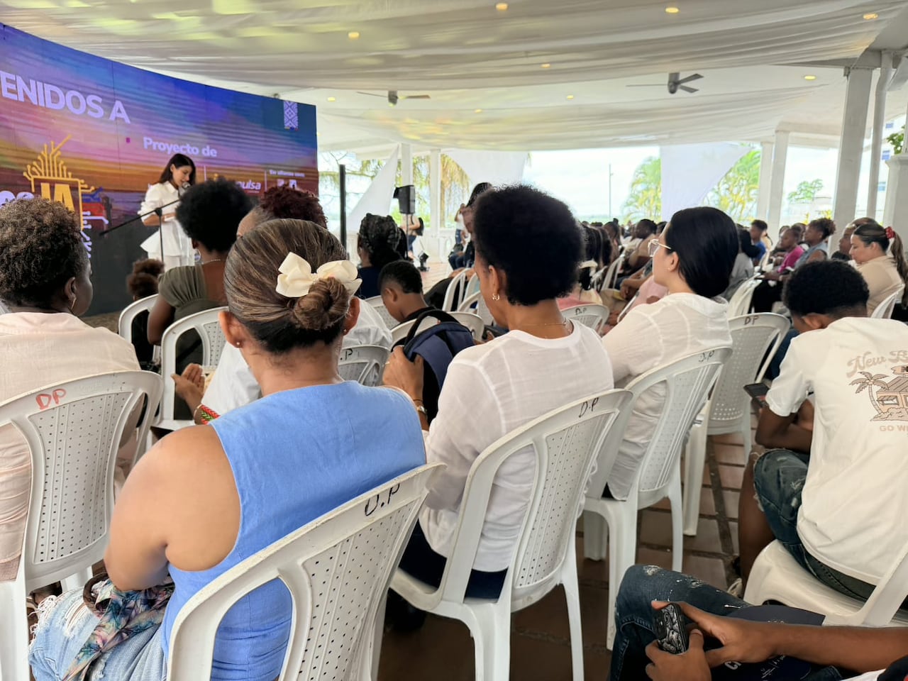 Más de 100 emprendedores participaron en el gran lanzamiento del proyecto CREAIA en Buenaventura