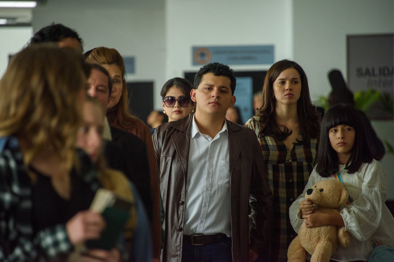 Janer Villarreal, Mellanie Dell'Olmo y Linda Tellez, en Criado por SIcarios.