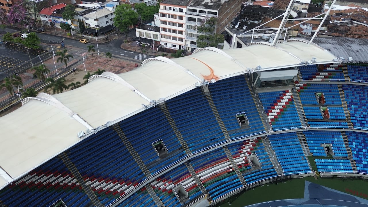 Panorámica del Estadio Olímpico Pascual Guerrero tras la inspección técnica que confirmó que su estructura principal no sufrió daños por el sismo del 10 de agosto.