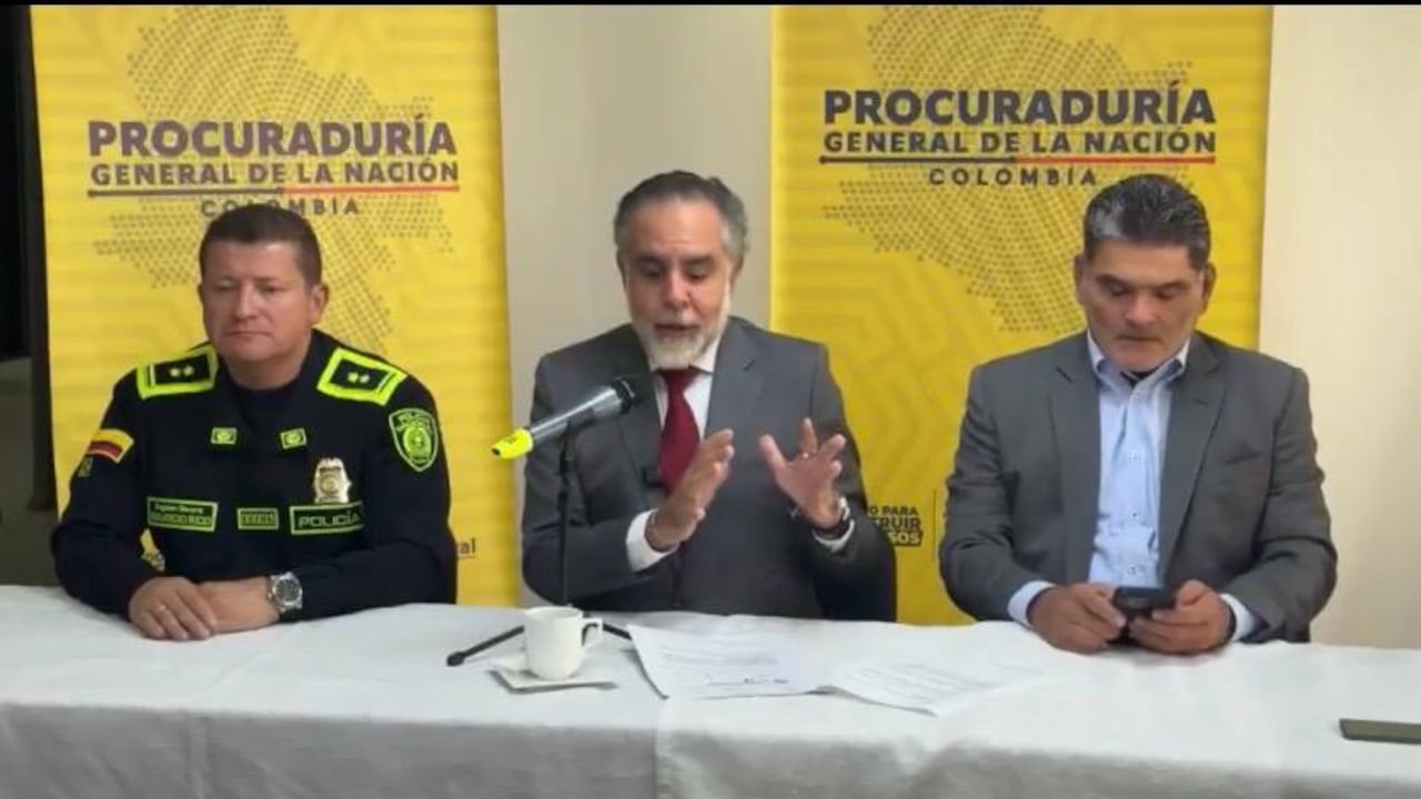 El Procurador General de la Nación, Gregorio Eljach, el ministro del Interior, Armando Benedetti y representantes de la cúpula militar se reunieron para evaluar la seguridad de los candidatos de caras a las elecciones del 31 de mayo.