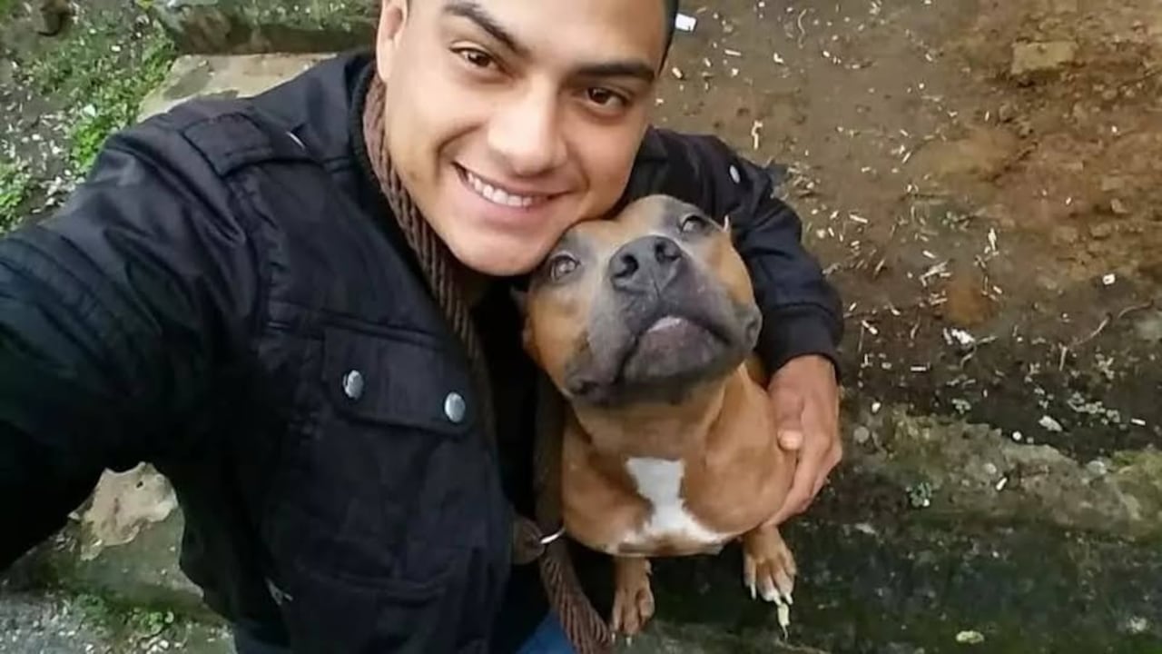 Javier Leonardo Parra Ñande era ampliamente conocido cariñosamente como Jalepa, por sus nombres y apellido, además muy recordado por todos sus alumnos de Jiu Jitsu.