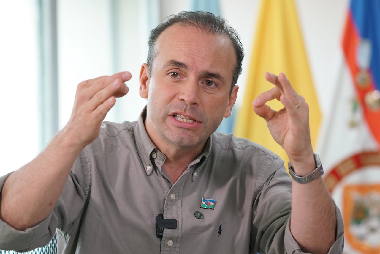 Álvaro Alejandro Eder Garcés. Actualmente se desempeña como alcalde de Cali para el periodo 2024-2027. Es especialista en políticas de Seguridad Internacional y Resolución de conflictos. Foto Jorge Orozco / El País